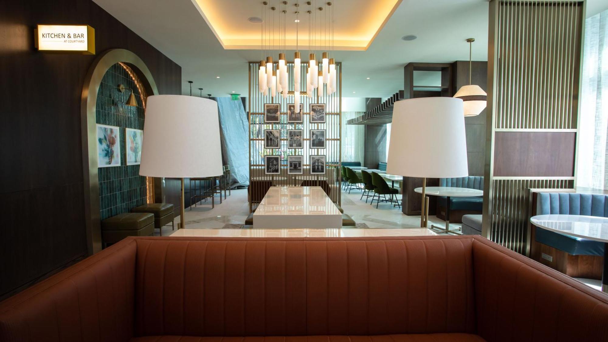 Hotel Courtyard By Marriott Santo Domingo Piantini Exterior foto