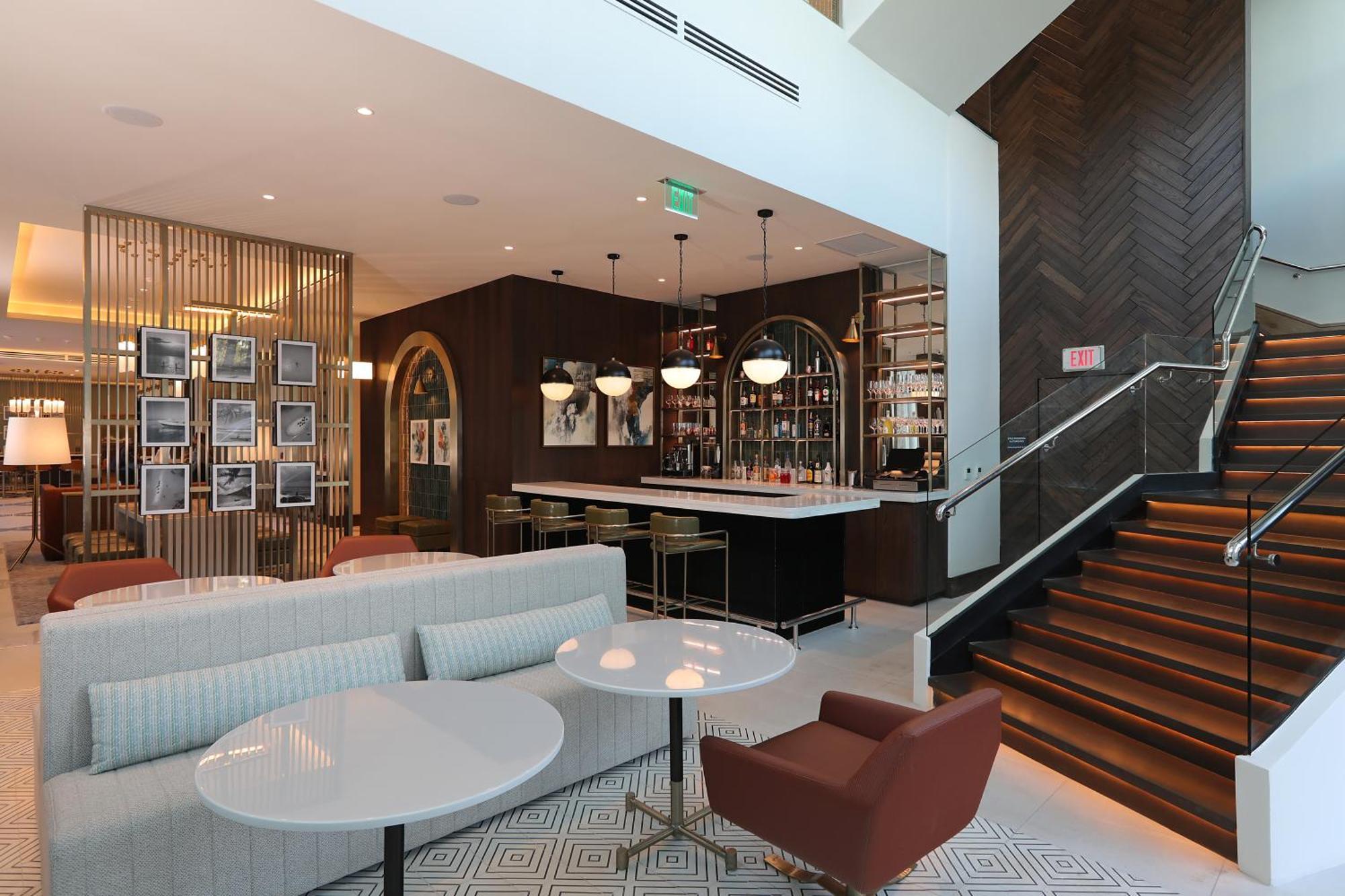 Hotel Courtyard By Marriott Santo Domingo Piantini Exterior foto