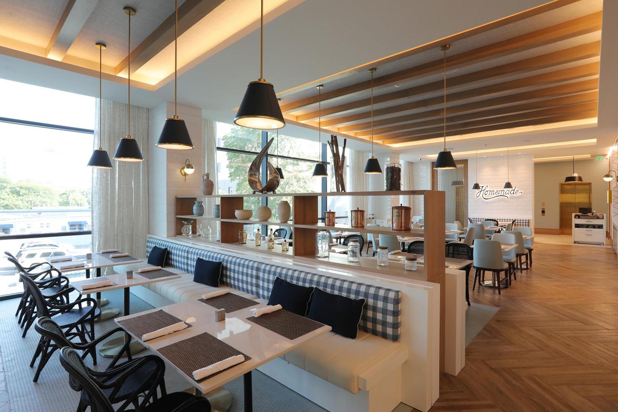 Hotel Courtyard By Marriott Santo Domingo Piantini Exterior foto