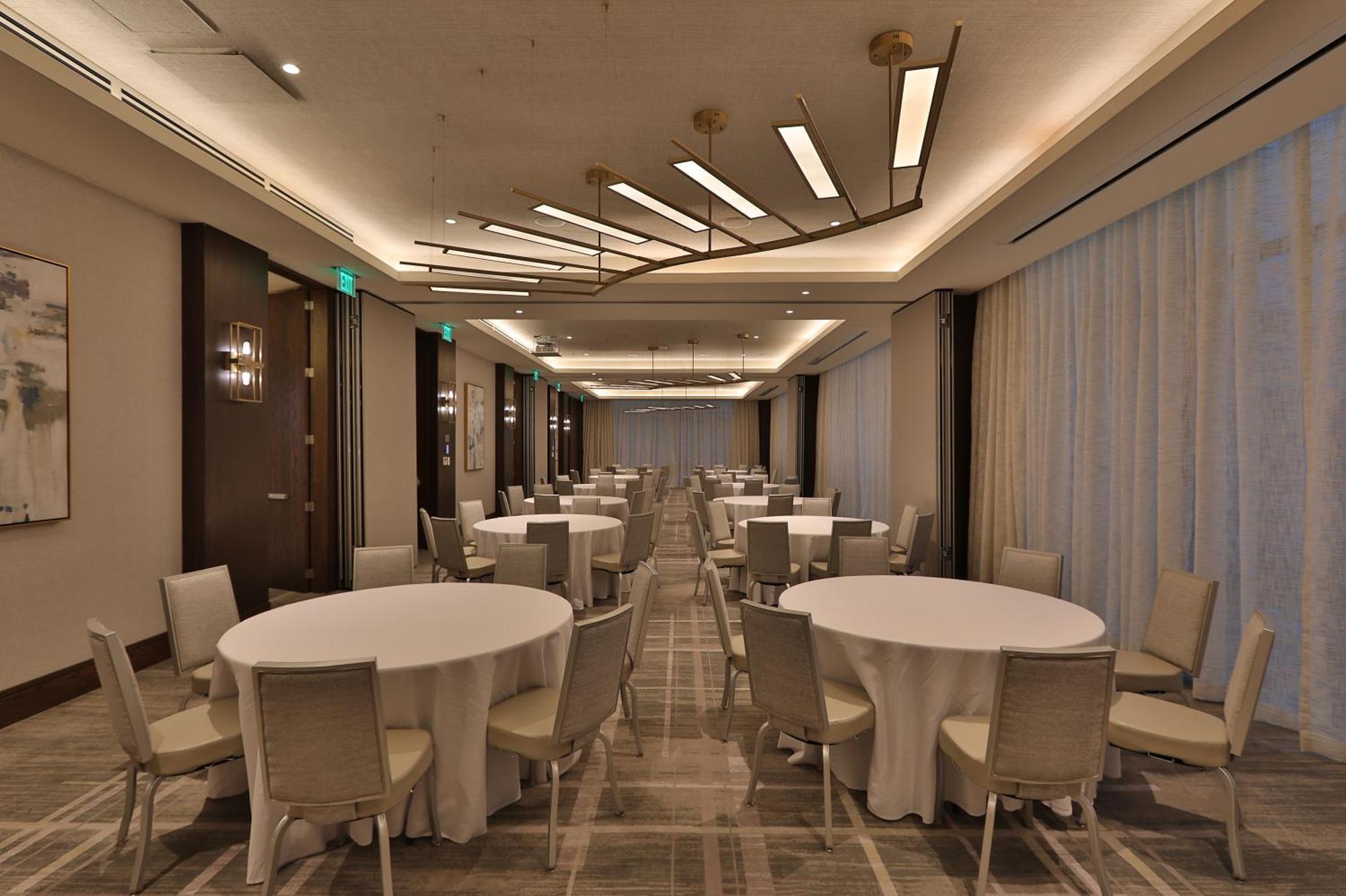 Hotel Courtyard By Marriott Santo Domingo Piantini Exterior foto