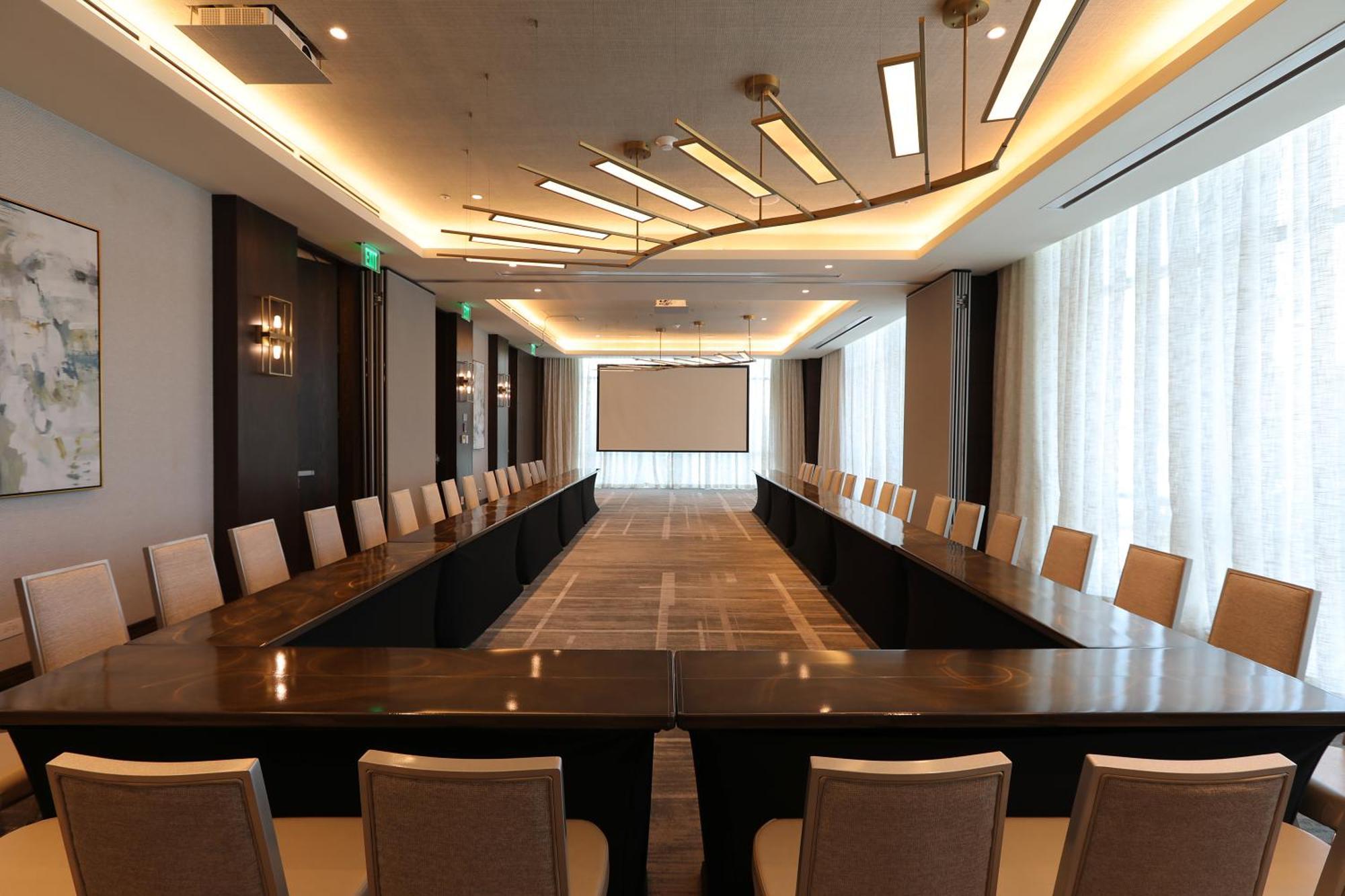 Hotel Courtyard By Marriott Santo Domingo Piantini Exterior foto