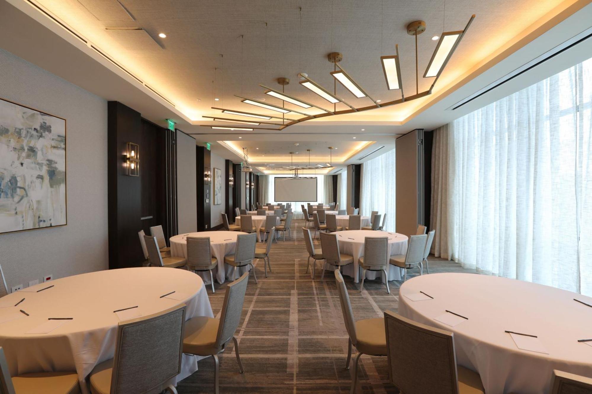 Hotel Courtyard By Marriott Santo Domingo Piantini Exterior foto