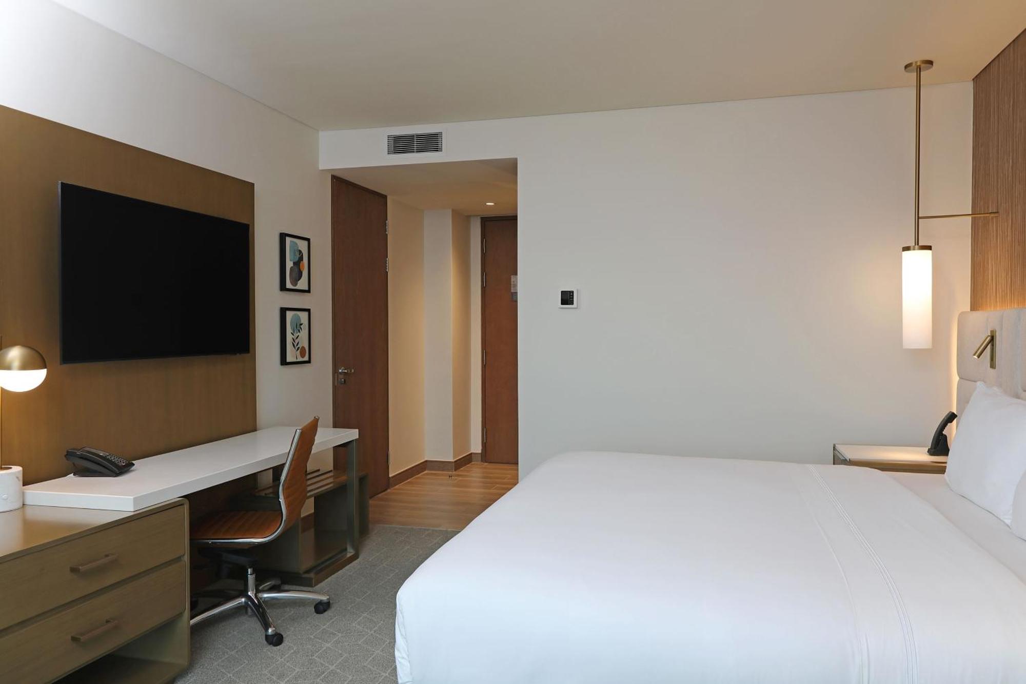 Hotel Courtyard By Marriott Santo Domingo Piantini Exterior foto